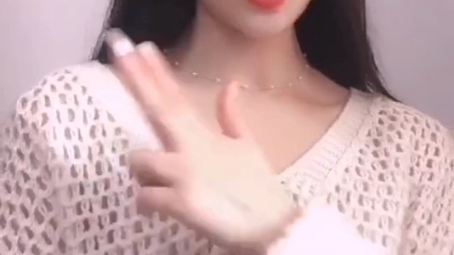 手好像不太听话