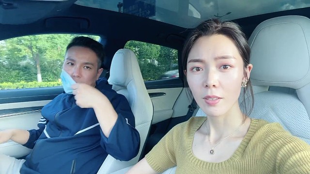 男朋友就应该多敲打敲打