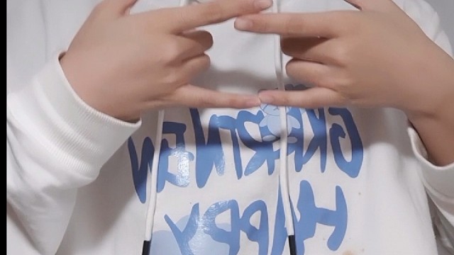 浅来一个俄式比心吧