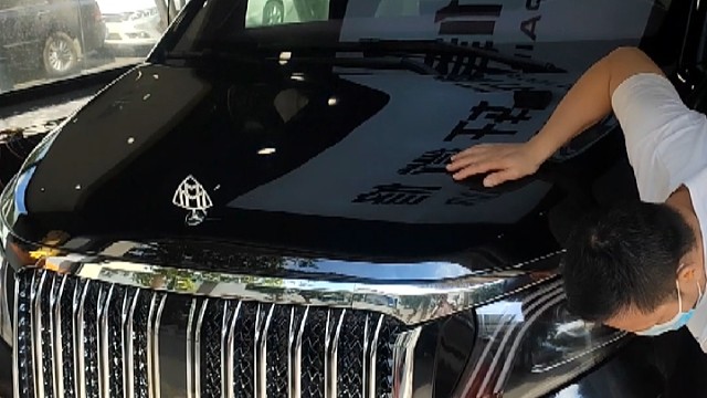 内饰升级，前保险杠升级