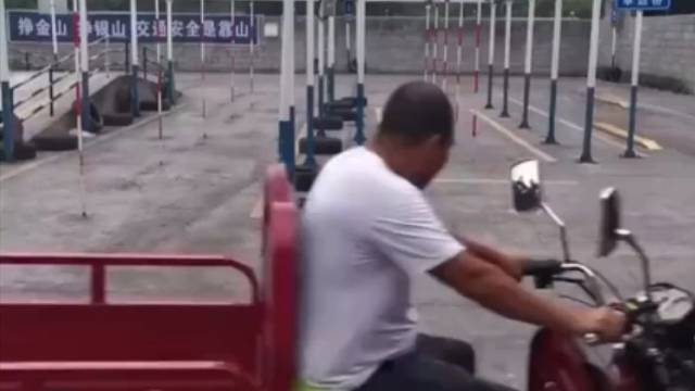 三轮车的科目二？以为就这？没想到…