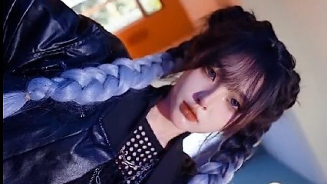 三秒内艾特出你身边一看美女就上头的兄弟