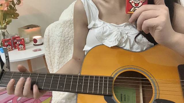 没什么东西更新了，才艺展示露一手吧，今天我生日，祝自己天天开心早日遇上有情郎。