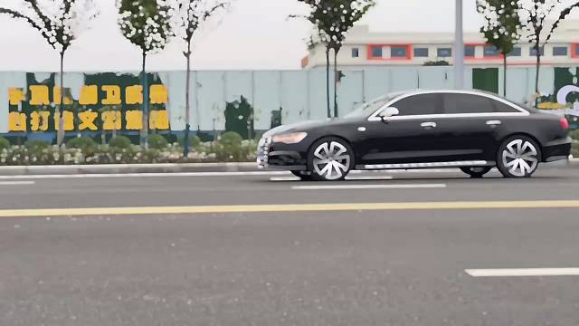 不要慌不要慌。月月工资都花光