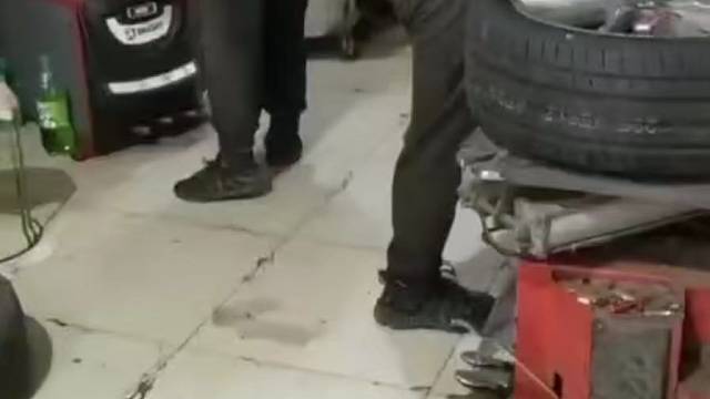 现代朗动215/45R17安装四季轮胎四条走起