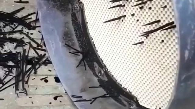 洗车还得看车贩子。