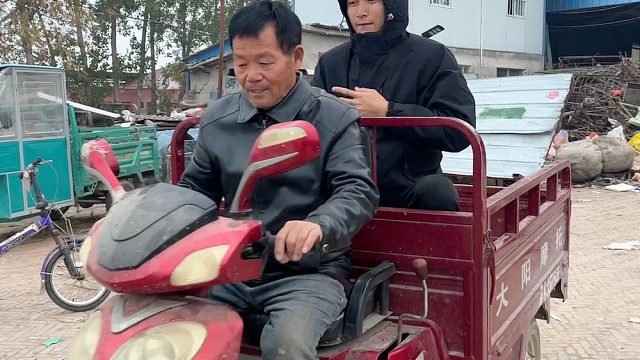 和老公整改娘家小院 无意发现几十年的老古董 老爸提起来伤心难过