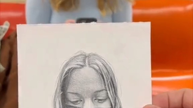 给陌生人画一幅画