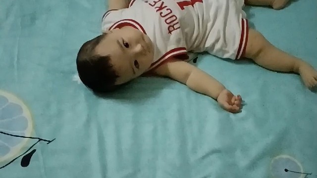 看见你再累也开心！