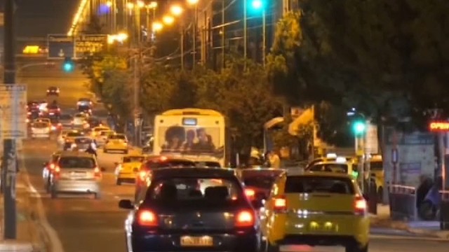 很喜欢的一段话。如果都在用心，那将会走得很远。亲情是，爱情是，友情也是。任何关系都是。