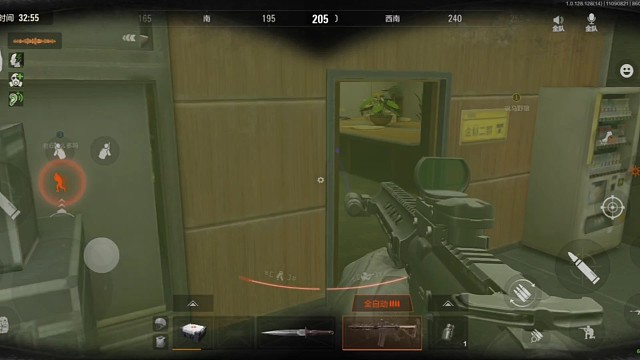 队友进去逛了一圈，花瓶不要？