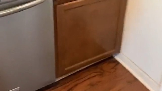 不出声都找不到人