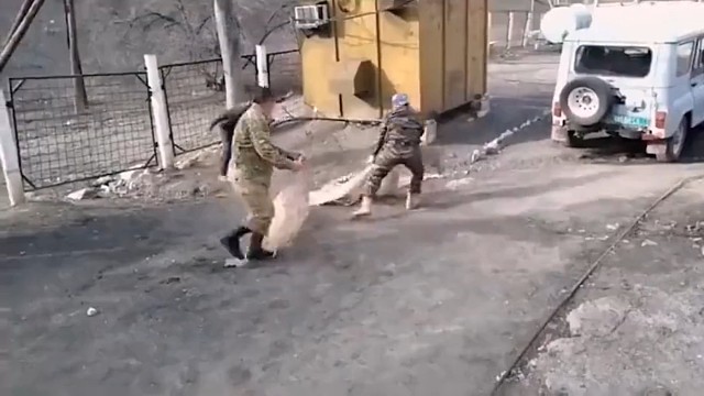 这配合，还是去挖矿吧