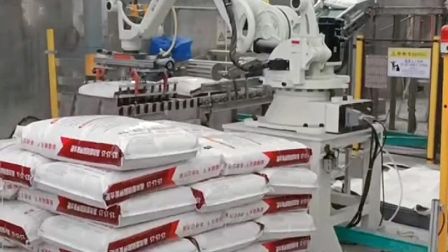 做一个内心充满阳光的人。对每一件热爱的事物全力以赴。时光，一定会让你满载而归。#码垛机#码垛机器人