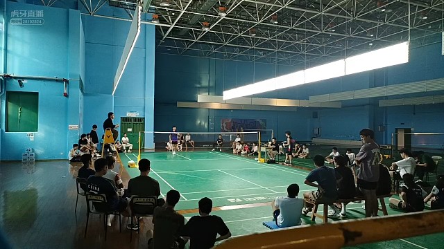 三明学院第十八届羽毛球新生赛男子决赛(2)