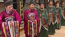 點(diǎn)擊上方（紅色按鈕）可免費(fèi)看完整版喲！最后結(jié)局太精彩了