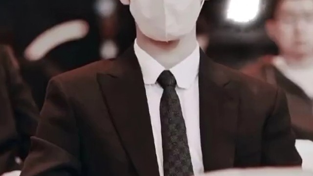 张真源，点个关注吧