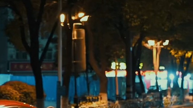 “岁寒时深，添衣勿病”这个冬天有点冷，注意保暖，照顾好自己。