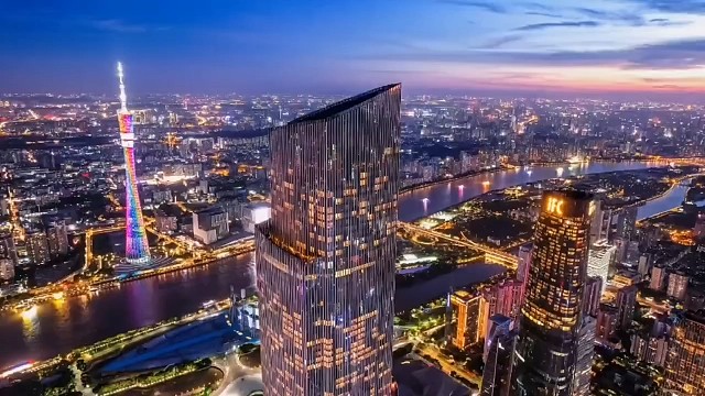 人生能力有限，但努力无限