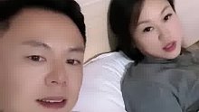 男子晒与前妻同框，男子：虽然离婚了，但会经常见面，网友：夫妻还是原配好，给孩子完整的家