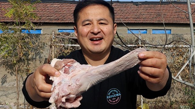 35元买一根猪舌头，做个“爆炒猪舌”，Q弹筋道，鲜香美味