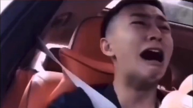 #情感语录#扎心语录今日话题：两个人谈恋爱你最怕的是什么？评论区交给大家：。