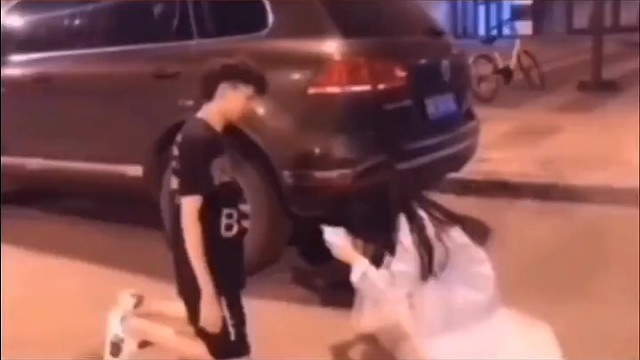 #情感语录#扎心语录今日话题：那个曾经宠爱你的Ta还在吗？评论里交给大家：