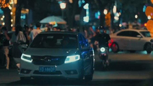 年龄到了、有些事情就妥协了，这个世界没有谁能够随心所欲，生活会逼着你做选择，什么都知道，可什么也改变