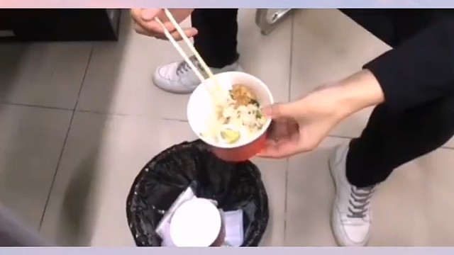 十年透支，却想十天恢复，痛了十年，却想一天调理好，身体是不会同意的。
冰冻三尺非一日之寒，给自己身体