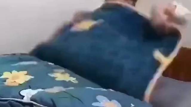 竟然忘记关灯了