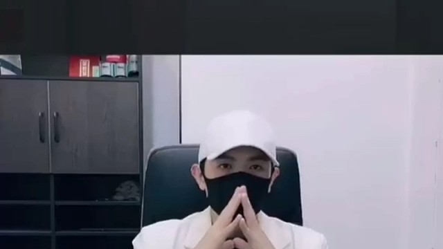 好冷女生怎么聊出感情？