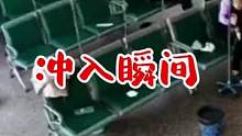 汽車抱枕，車用多功能折疊抱枕靠枕，簡(jiǎn)直保暖被子兩用車載靠墊，點(diǎn)擊小黃車趕緊購(gòu)買吧！