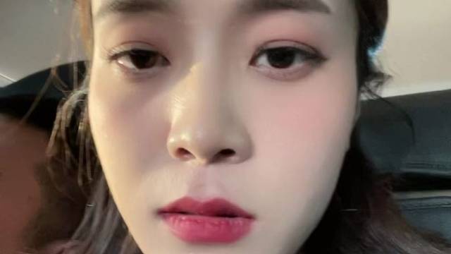 天气不好得时候连影子也会缺席更何况人心呢