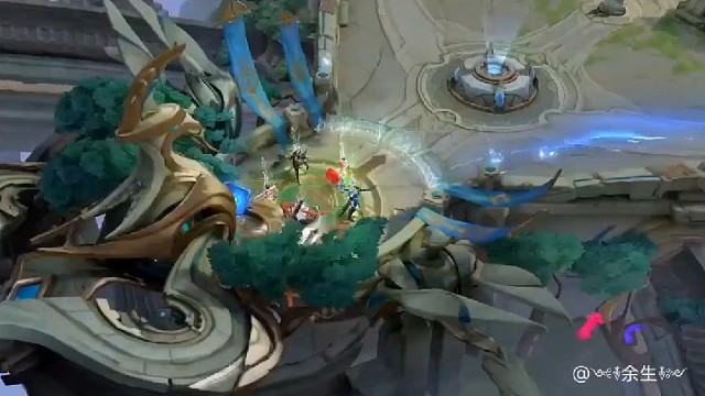 这个排位是不是像打人机一样？哈哈，笑死我了