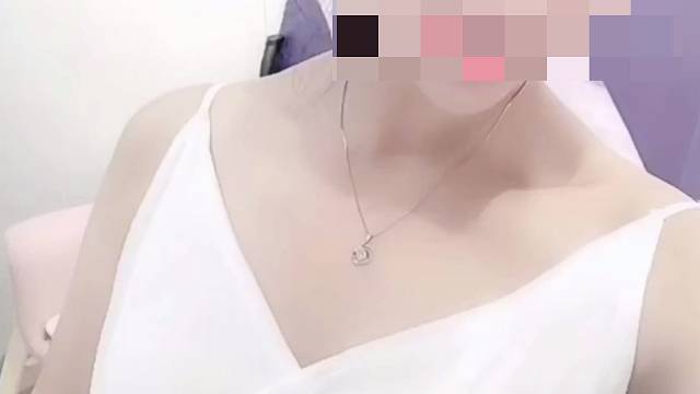 声音和长相不匹配俗话说我白着呢