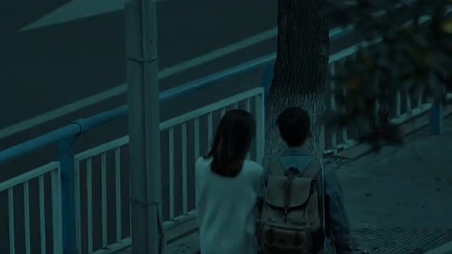 我们需要的不仅仅是一个异性，而是一个可以沟通的灵魂，有着相同的爱憎，眼界和格局，还有其他人不能给予