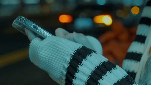 “希望，在苦咖啡一样的生活里，能够遇到一勺勺给你加糖的人…”