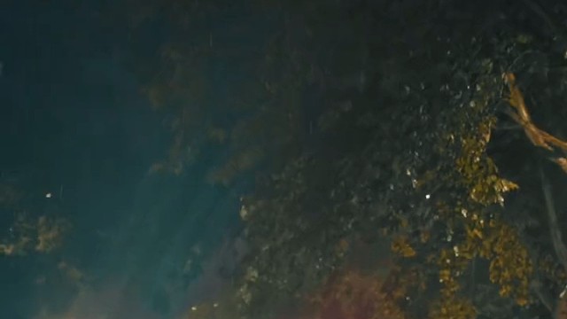 “这一生究竟要有多幸运，才能遇见那个…见不得你受一点委屈，护你周全的人…”