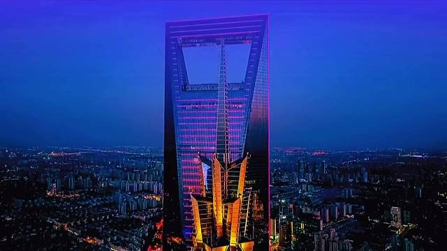 生活总有不如意的人生总有不顺的，不要抱怨上天的不公机会每个人都有，就看你怎么把握。