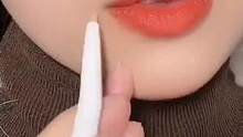 眉毛和唇型畫不好的姐妹趕緊試試吧，修飾一下妝容會顯得更精致哦#遮瑕筆 #眉毛教程 #化妝實用小技巧 