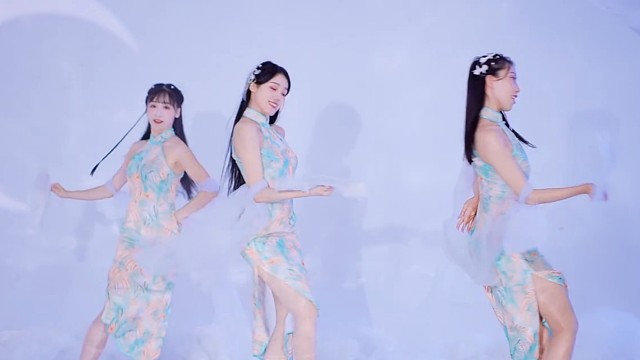 每天都更新好身材女神漂亮女孩性感模特舞蹈小姐姐瑜伽女人视频