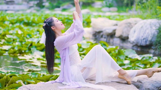 每天都更新好身材女神漂亮女孩性感模特舞蹈小姐姐瑜伽女人视频