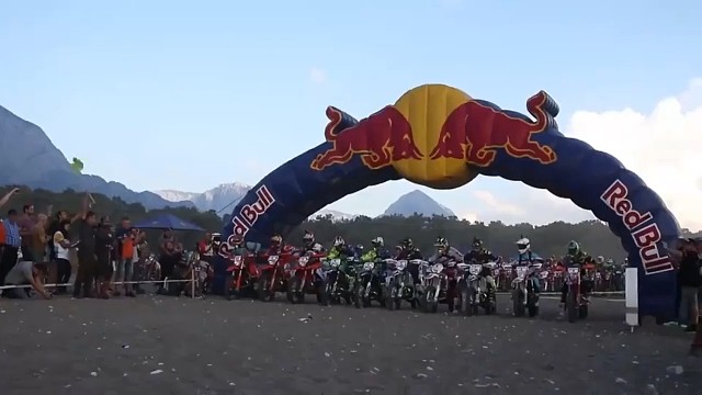 极限运动爱好者摩托车