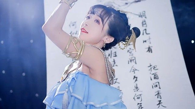 每天都更新好身材女神漂亮女孩性感模特舞蹈小姐姐瑜伽女人视频