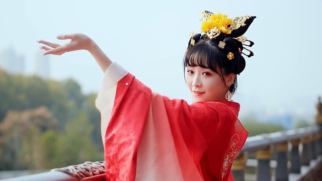 每天都更新好身材女神漂亮女孩性感模特舞蹈小姐姐瑜伽女人视频