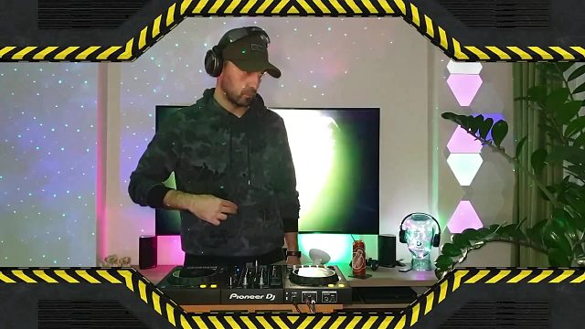 DJ打碟(电子音乐)电音云蹦迪之- Nadir Ekter