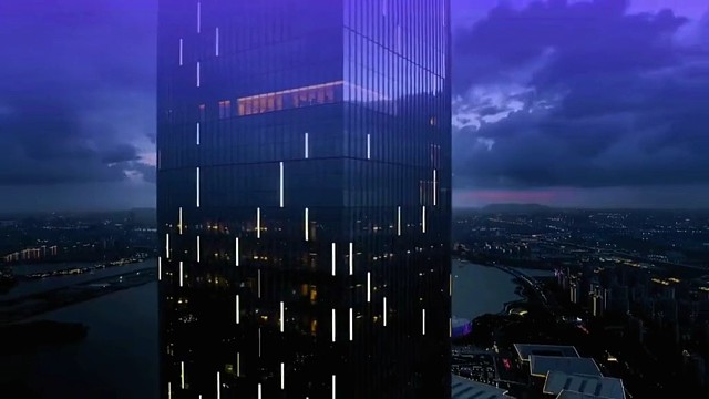 总以为自己还年轻，却忽略了岁月的脚步，当身边的一道道风景变成了回忆，才忽然发现风景依然在人已非少年。