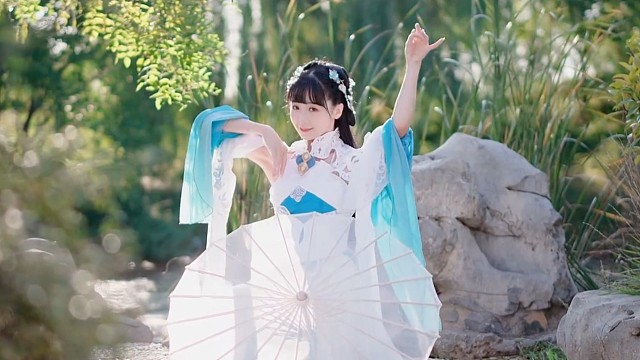 每天都更新好身材女神漂亮女孩性感模特舞蹈小姐姐瑜伽女人视频