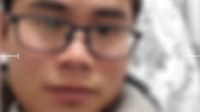 够辣眼睛的嘻嘻