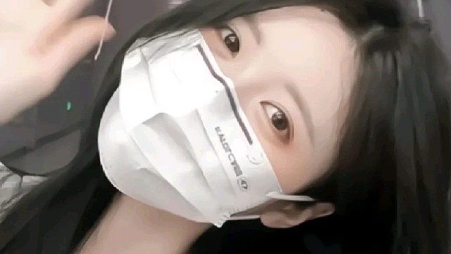 我们家新来的妹妹
是你初恋的样子嘛~
声音好好听诶~